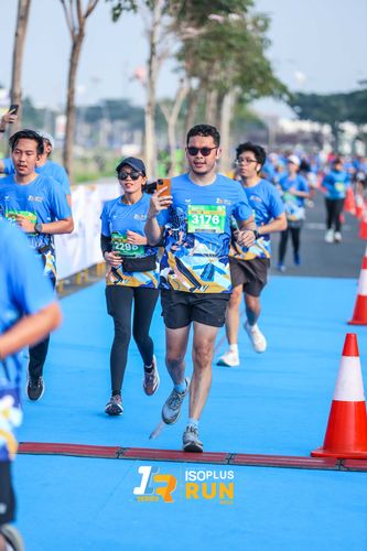 Race photo from ISOPlus Run 2024 Jakarta