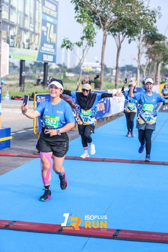Race photo from ISOPlus Run 2024 Jakarta
