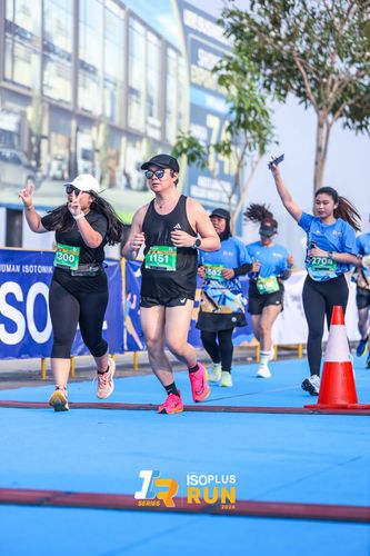 Race photo from ISOPlus Run 2024 Jakarta