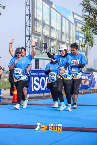 Race photo from ISOPlus Run 2024 Jakarta
