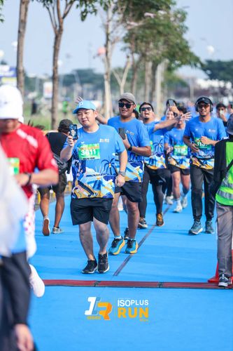 Race photo from ISOPlus Run 2024 Jakarta
