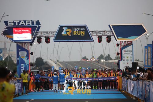 Race photo from ISOPlus Run 2024 Jakarta