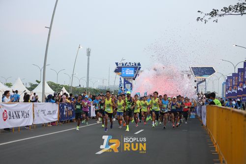 Race photo from ISOPlus Run 2024 Jakarta