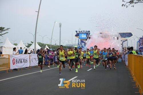 Race photo from ISOPlus Run 2024 Jakarta