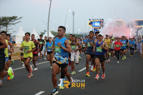 Race photo from ISOPlus Run 2024 Jakarta
