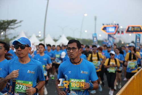 Race photo from ISOPlus Run 2024 Jakarta