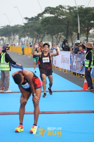 Race photo from ISOPlus Run 2024 Jakarta