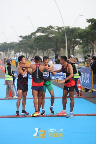 Race photo from ISOPlus Run 2024 Jakarta