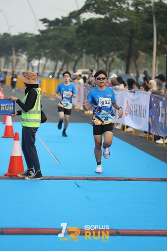 Race photo from ISOPlus Run 2024 Jakarta