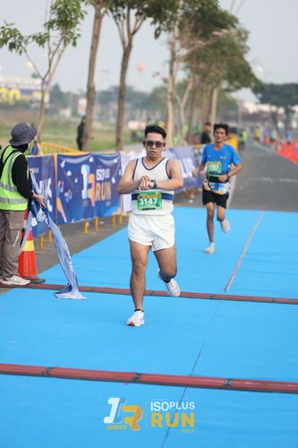 Race photo from ISOPlus Run 2024 Jakarta