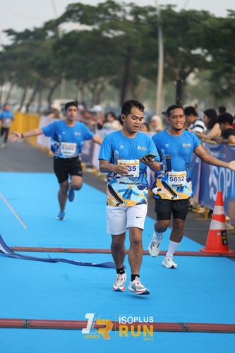 Race photo from ISOPlus Run 2024 Jakarta