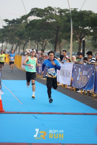 Race photo from ISOPlus Run 2024 Jakarta