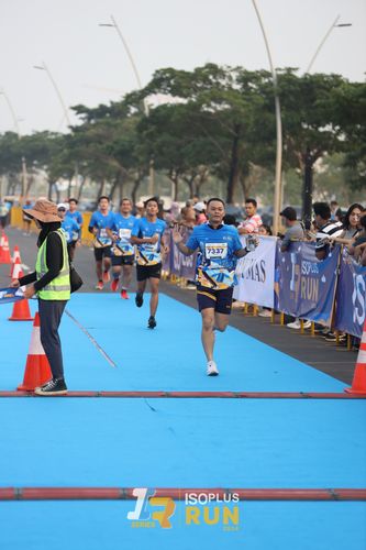 Race photo from ISOPlus Run 2024 Jakarta