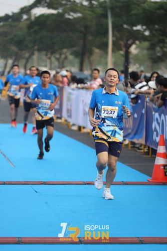 Race photo from ISOPlus Run 2024 Jakarta