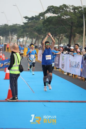 Race photo from ISOPlus Run 2024 Jakarta
