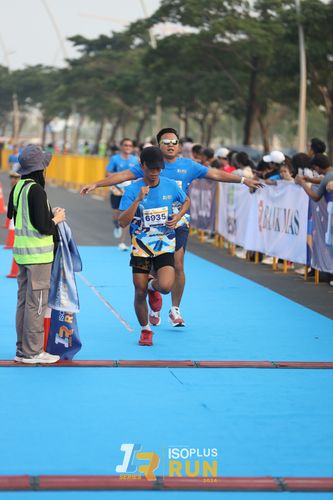 Race photo from ISOPlus Run 2024 Jakarta