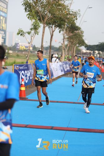 Race photo from ISOPlus Run 2024 Jakarta