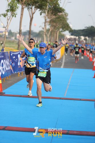 Race photo from ISOPlus Run 2024 Jakarta