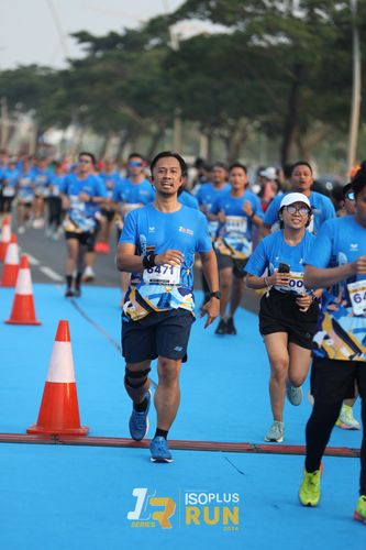 Race photo from ISOPlus Run 2024 Jakarta