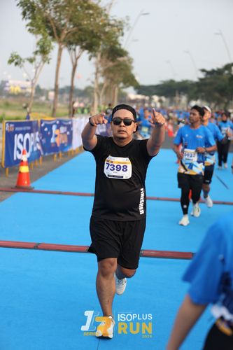 Race photo from ISOPlus Run 2024 Jakarta