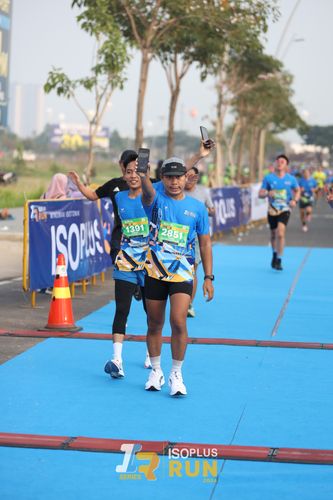 Race photo from ISOPlus Run 2024 Jakarta