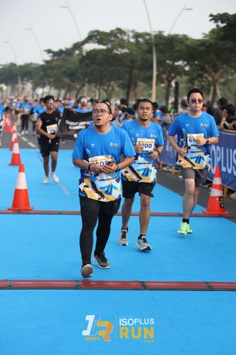 Race photo from ISOPlus Run 2024 Jakarta