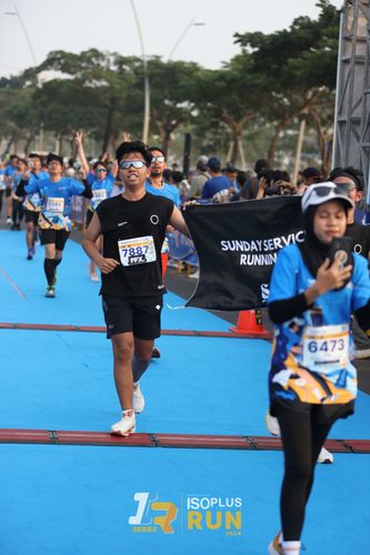 Race photo from ISOPlus Run 2024 Jakarta
