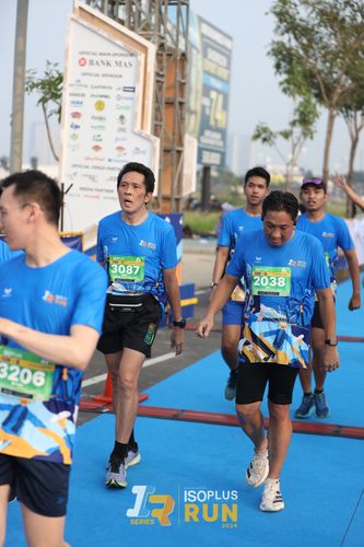 Race photo from ISOPlus Run 2024 Jakarta