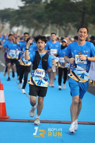 Race photo from ISOPlus Run 2024 Jakarta