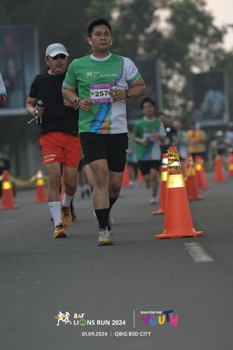 Race photo from BAF LIONS RUN 2024