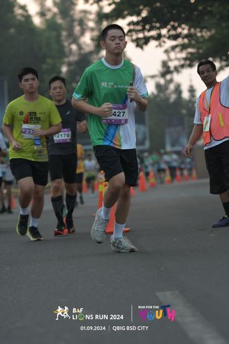 Race photo from BAF LIONS RUN 2024