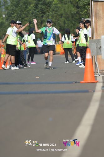 Race photo from BAF LIONS RUN 2024