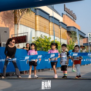 Race photo from YUK TRAVEL RUN