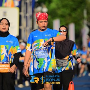 Race photo from SURABAYA ISOPLUS MARATHON 2026