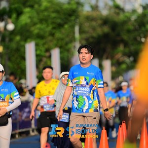 Race photo from SURABAYA ISOPLUS MARATHON 2026