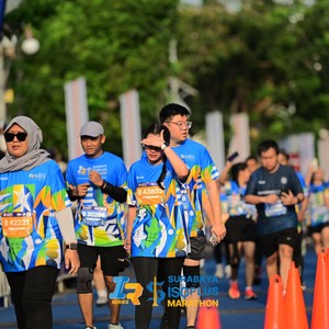 Race photo from SURABAYA ISOPLUS MARATHON 2026