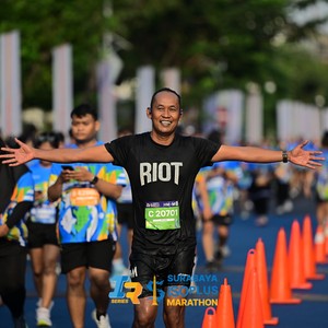 Race photo from SURABAYA ISOPLUS MARATHON 2026