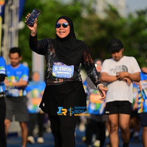 Race photo from SURABAYA ISOPLUS MARATHON 2026