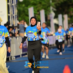 Race photo from SURABAYA ISOPLUS MARATHON 2026