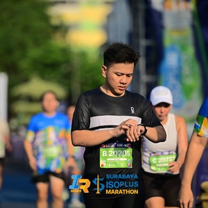 Race photo from SURABAYA ISOPLUS MARATHON 2026