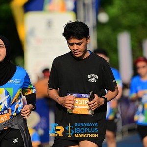 Race photo from SURABAYA ISOPLUS MARATHON 2026