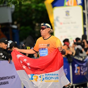 Race photo from SURABAYA ISOPLUS MARATHON 2026