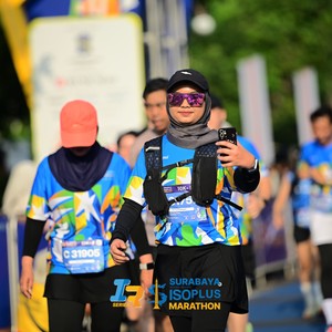 Race photo from SURABAYA ISOPLUS MARATHON 2026
