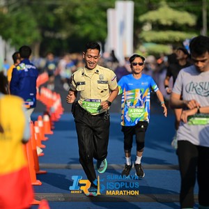 Race photo from SURABAYA ISOPLUS MARATHON 2026
