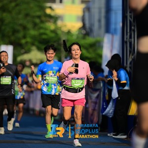 Race photo from SURABAYA ISOPLUS MARATHON 2026