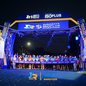 Race photo from SURABAYA ISOPLUS MARATHON 2026