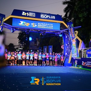 Race photo from SURABAYA ISOPLUS MARATHON 2026