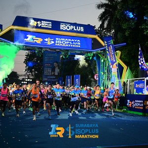 Race photo from SURABAYA ISOPLUS MARATHON 2026