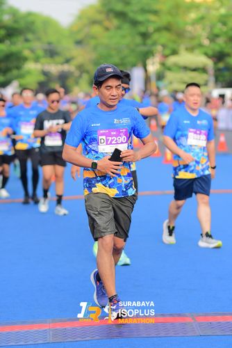 Race photo from SURABAYA ISOPLUS MARATHON 2025