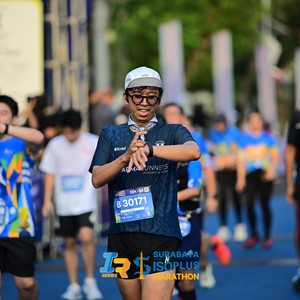 Race photo from SURABAYA ISOPLUS MARATHON 2026